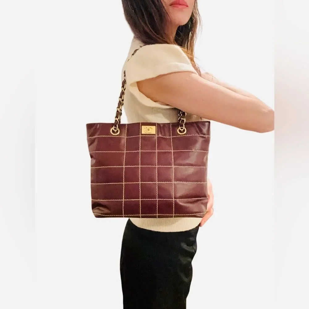 CHANEL classic quilted